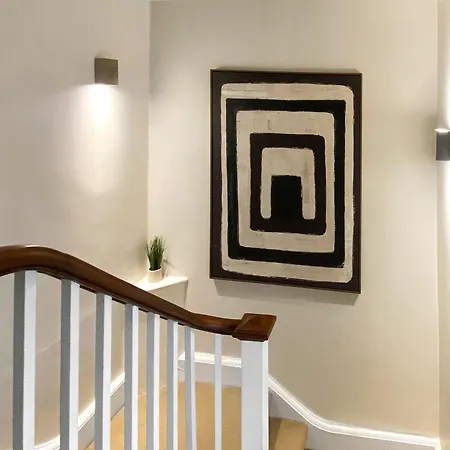 The Court House - Uk43908